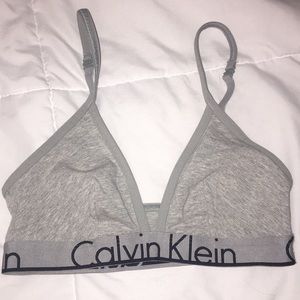 Calvin Klein Sports Bra